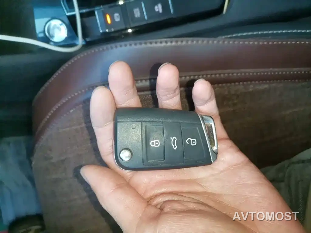 Volkswagen Tharu New Energy 2021 Panorama Premium Edition — фото 11