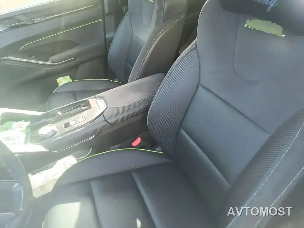 Haval H6S 2022 Model 1.5T DHT Joy Run Edition — фото 12