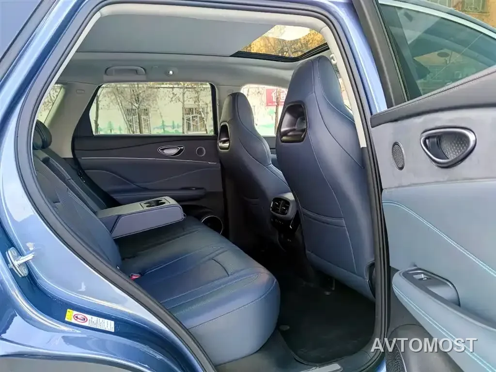 BYD Hai Shi 07 DM-i 2025 150 Pilot+ Edition — фото 11