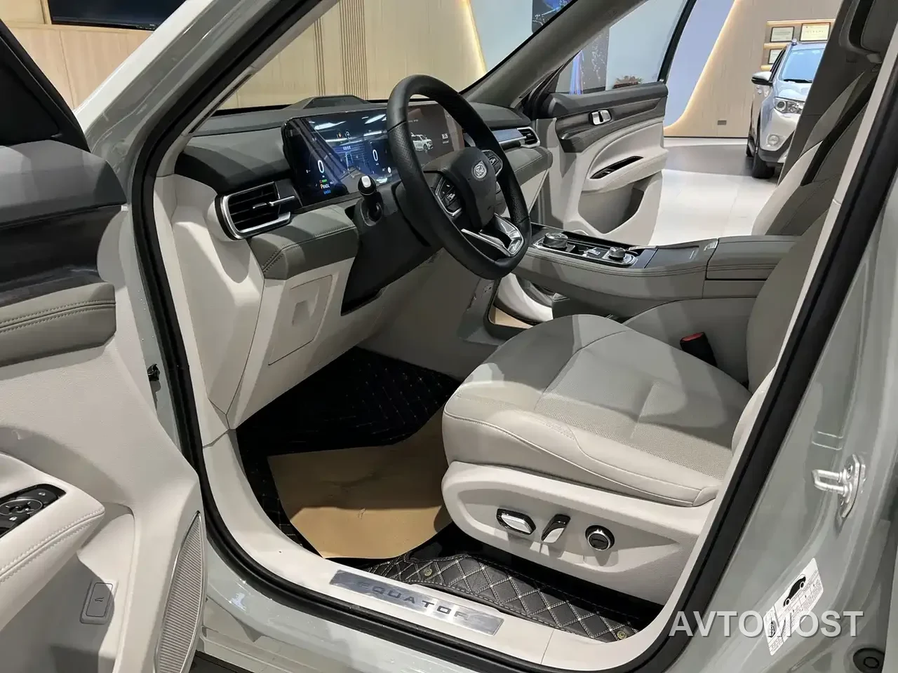Ford Lingyu New Energy 2025 Model Premium Edition — фото 14