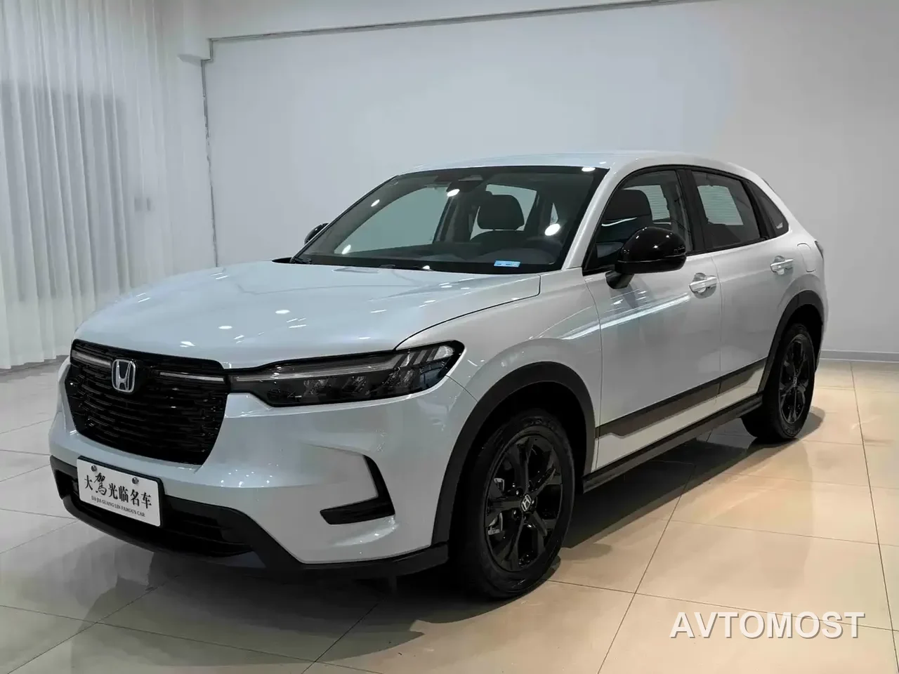 Honda HR-V 2023 2.0L e:HEV Dynamic Smart Edition — фото 1