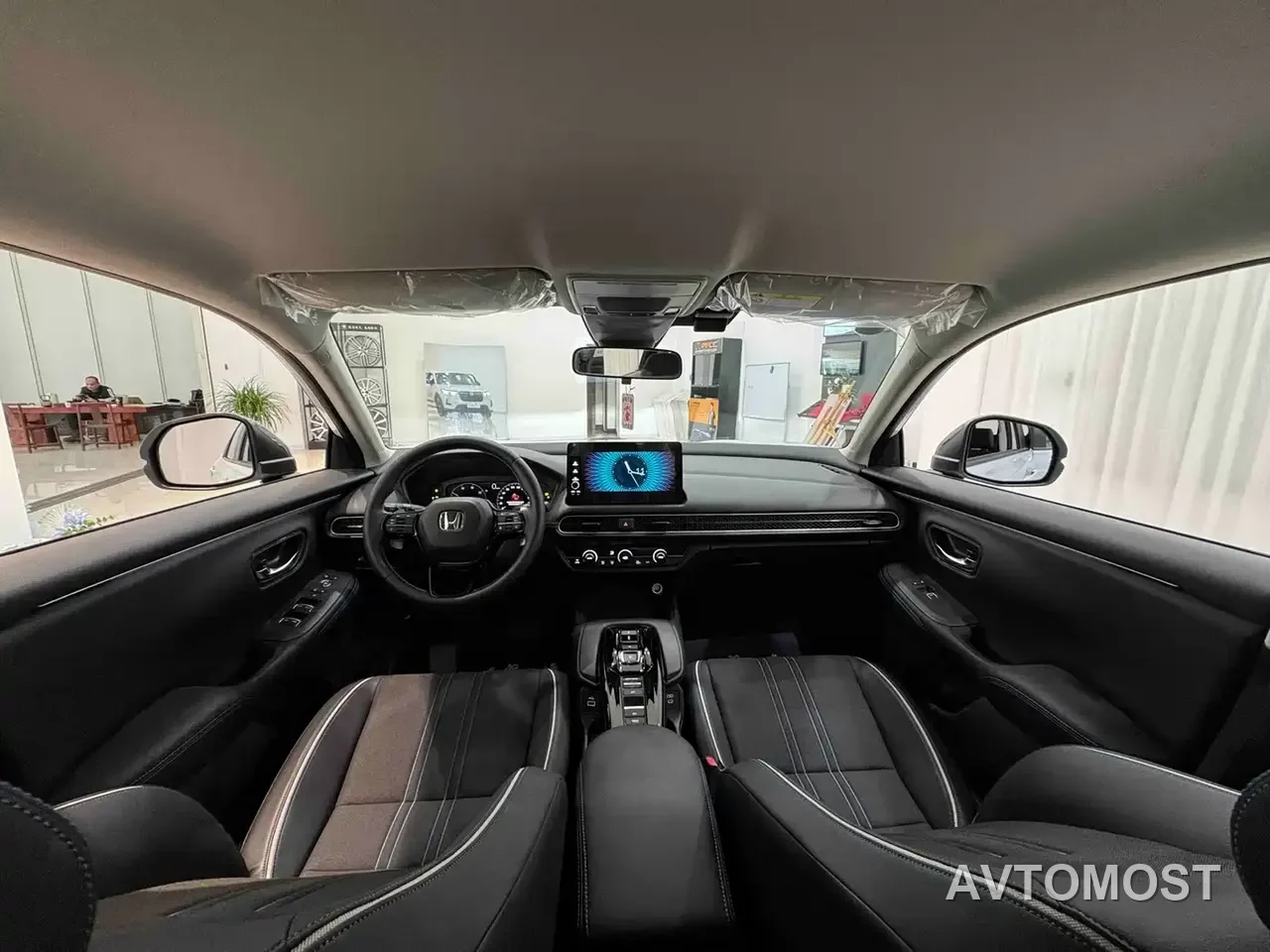 Honda HR-V 2023 2.0L e:HEV Dynamic Smart Edition — фото 11