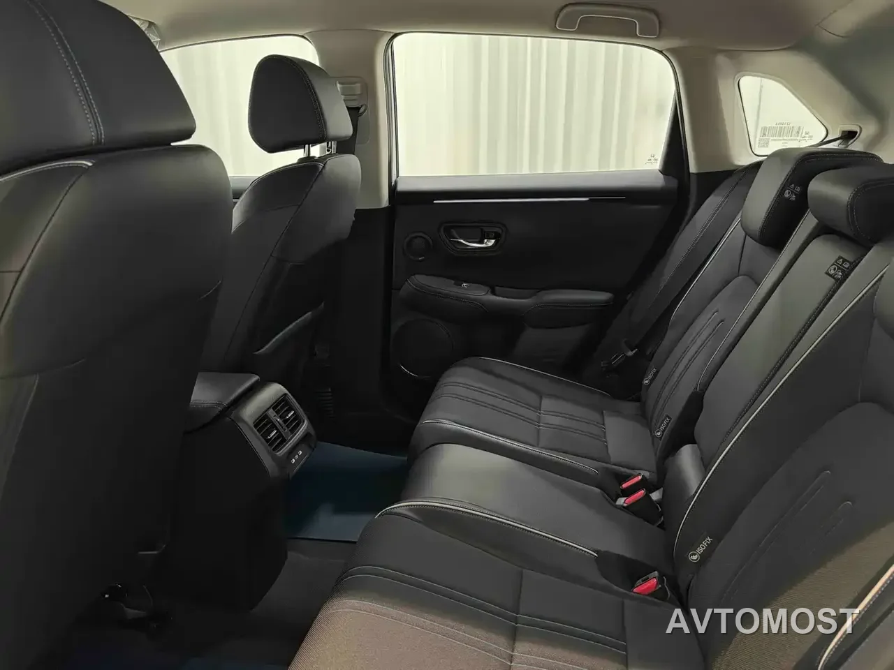 Honda HR-V 2023 2.0L e:HEV Dynamic Smart Edition — фото 13