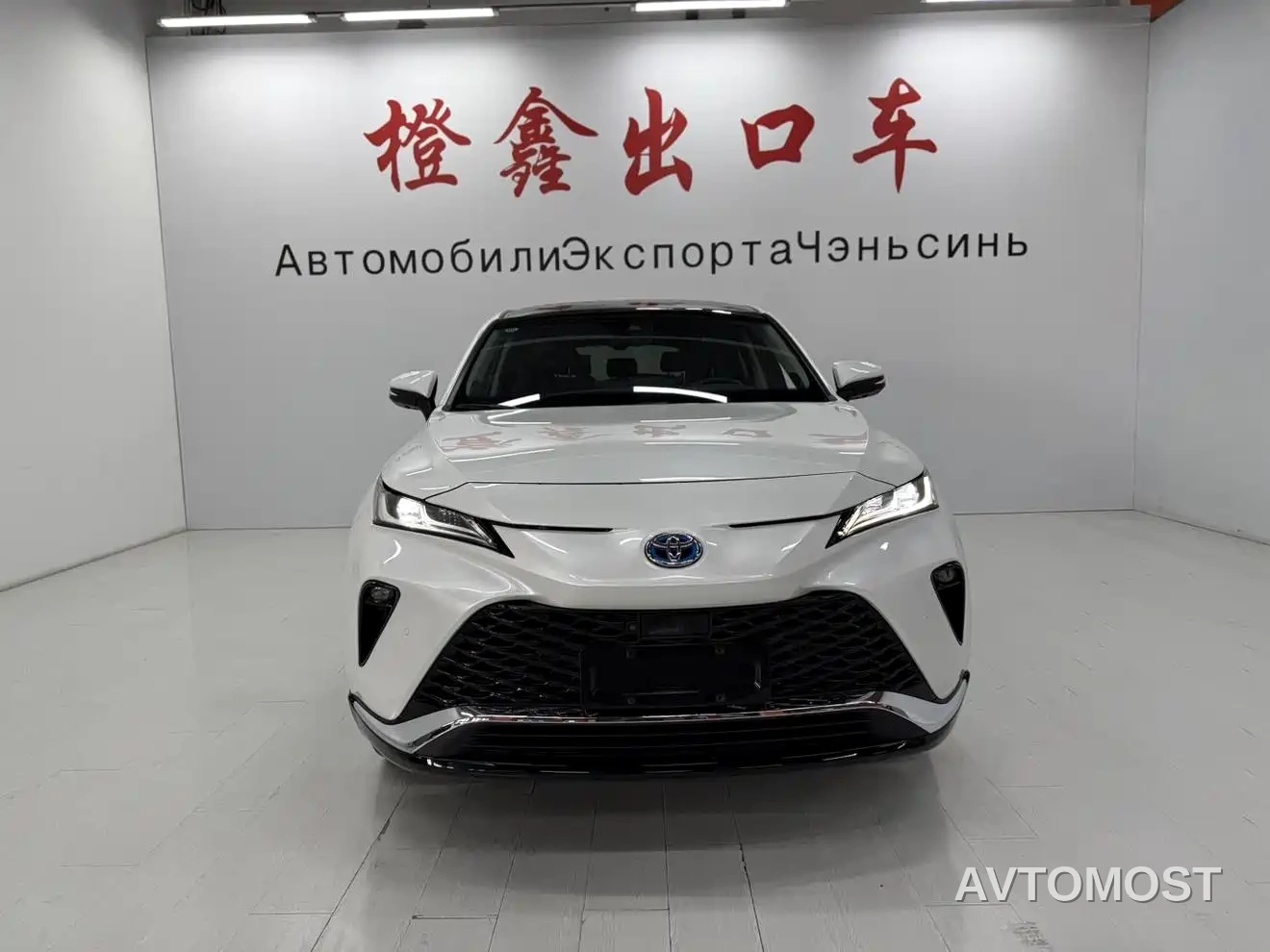 Toyota Venza 2022 Dual Engine 2.5L CVT 4WD Supreme — фото 2