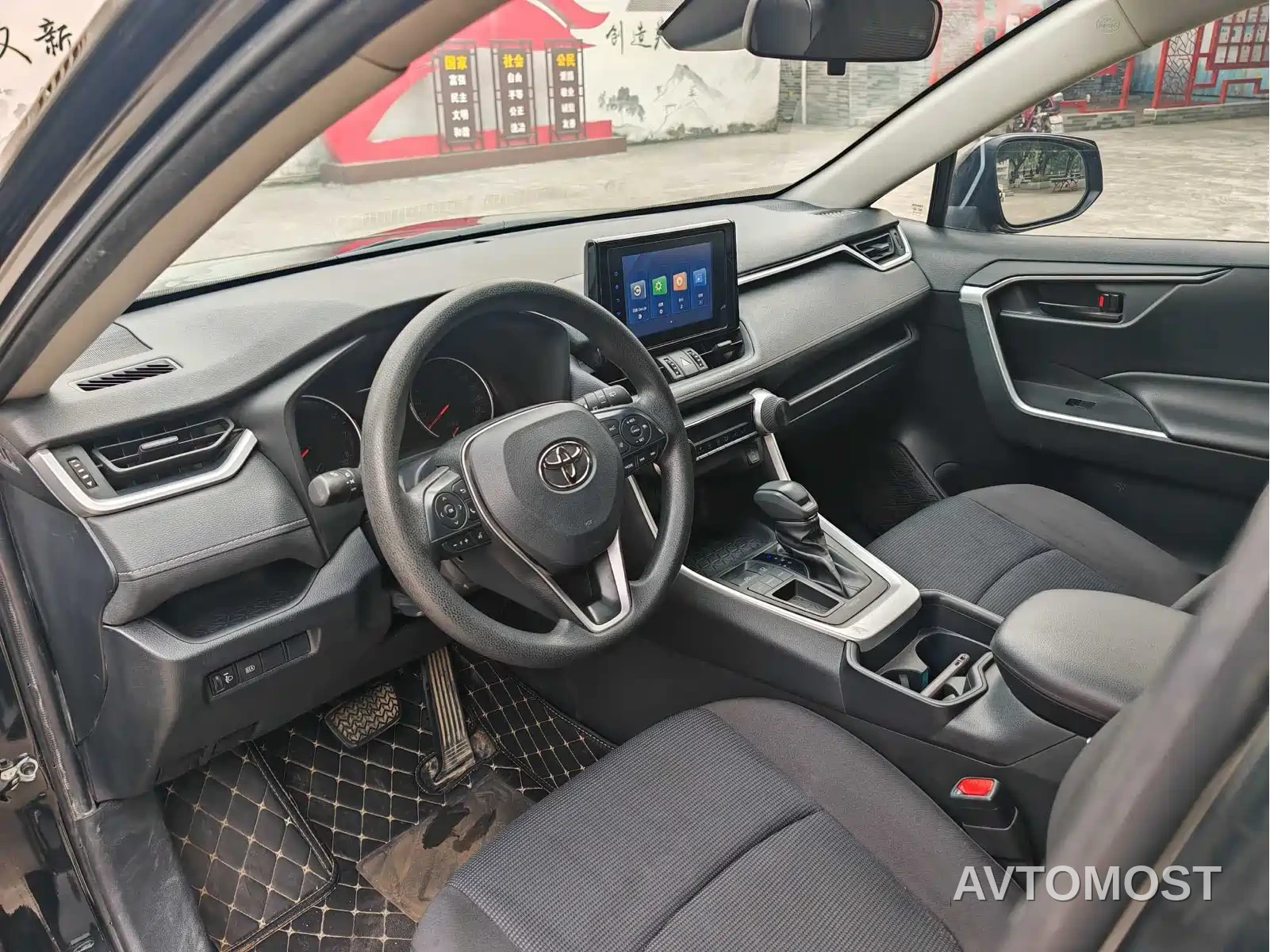 Toyota RAV4 Rongfang 2022 2.0L CVT 2WD Urban Edition — фото 8