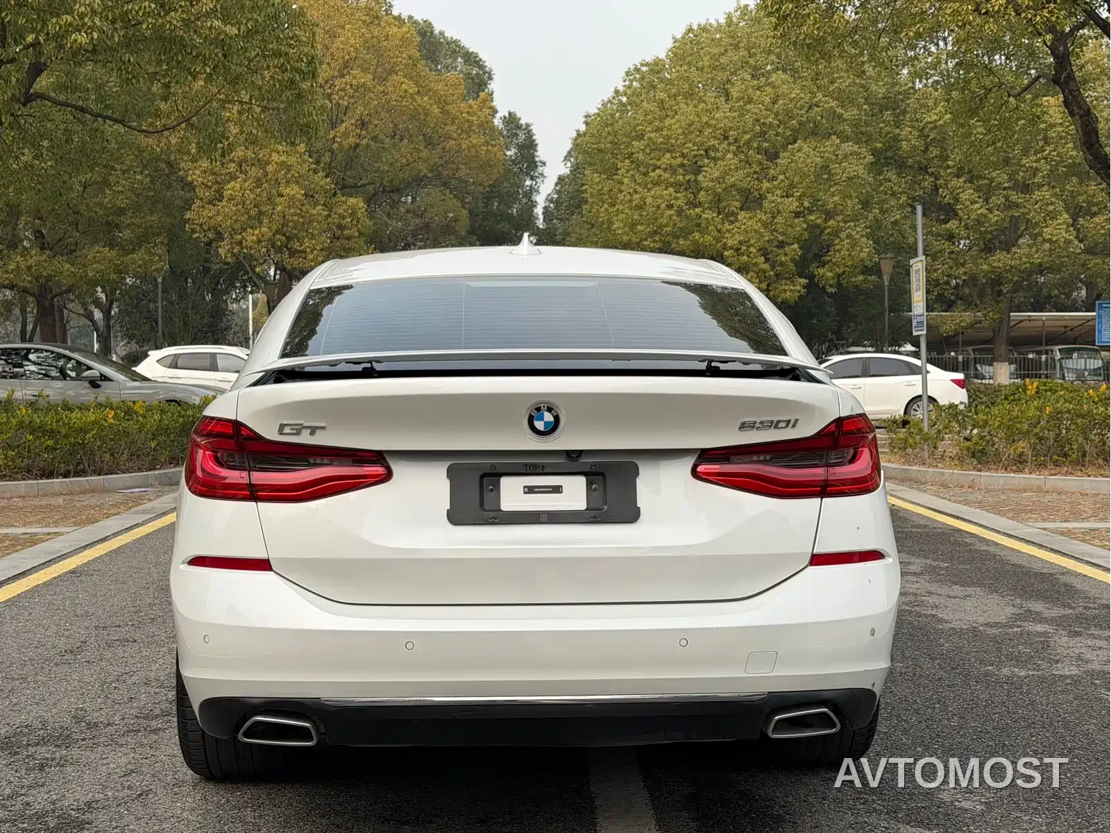 BMW 6 Series GT 2022 Model 630i Luxury Design Package — фото 23