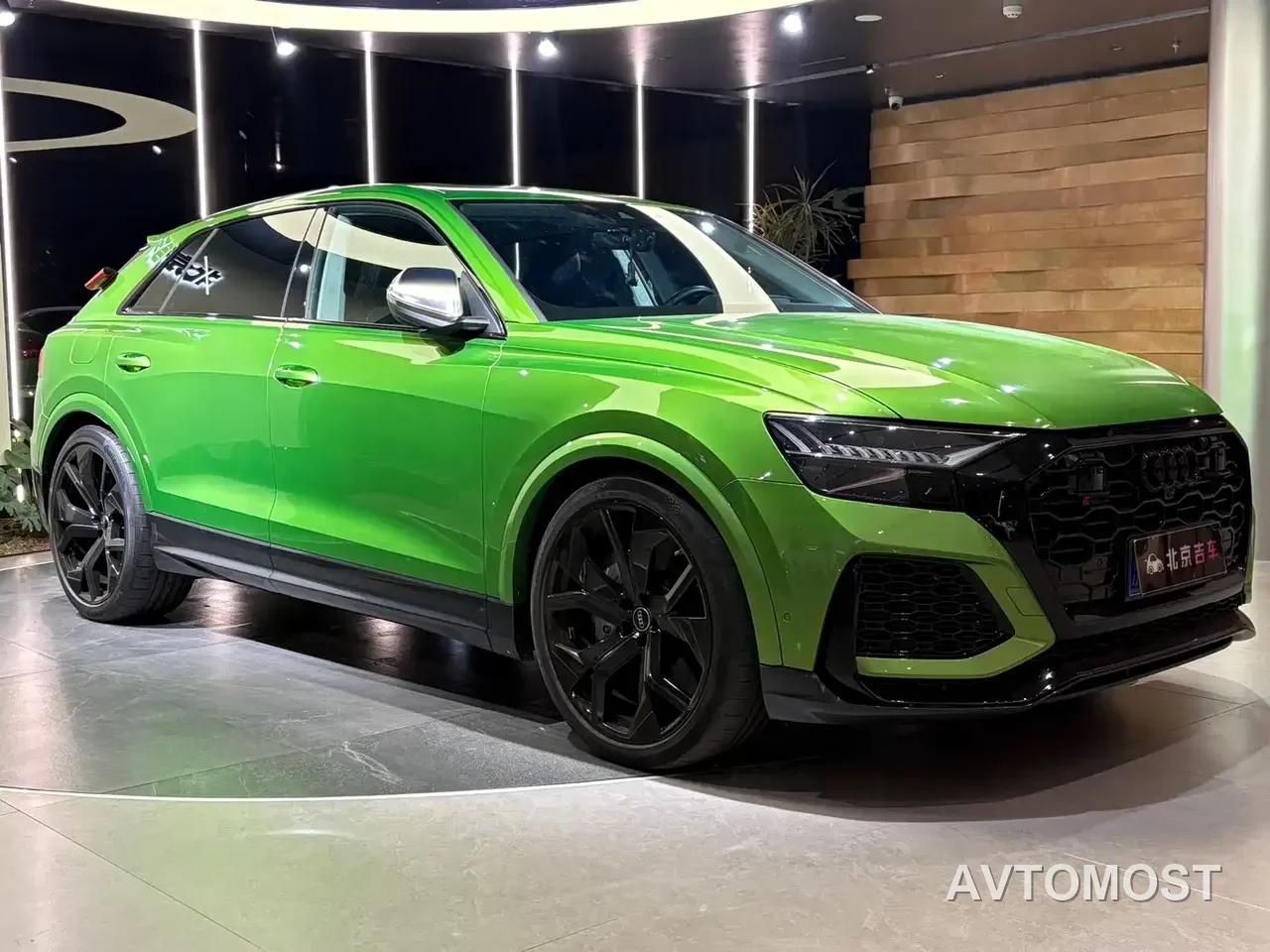 Audi RS Q8 2022 RS Q8 4.0T — фото 3