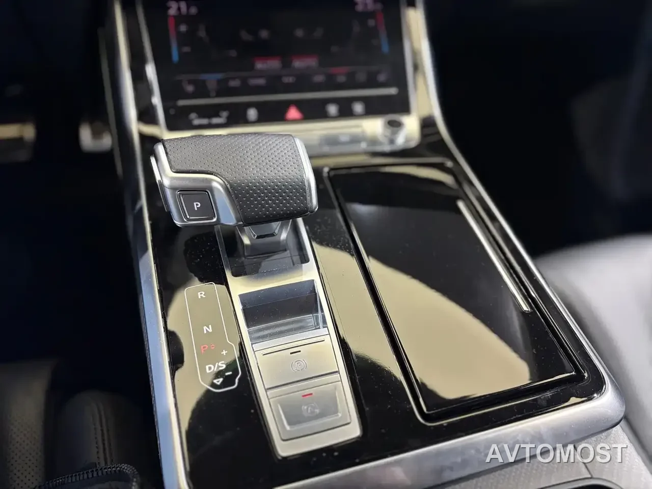 Audi RS Q8 2022 RS Q8 4.0T — фото 24