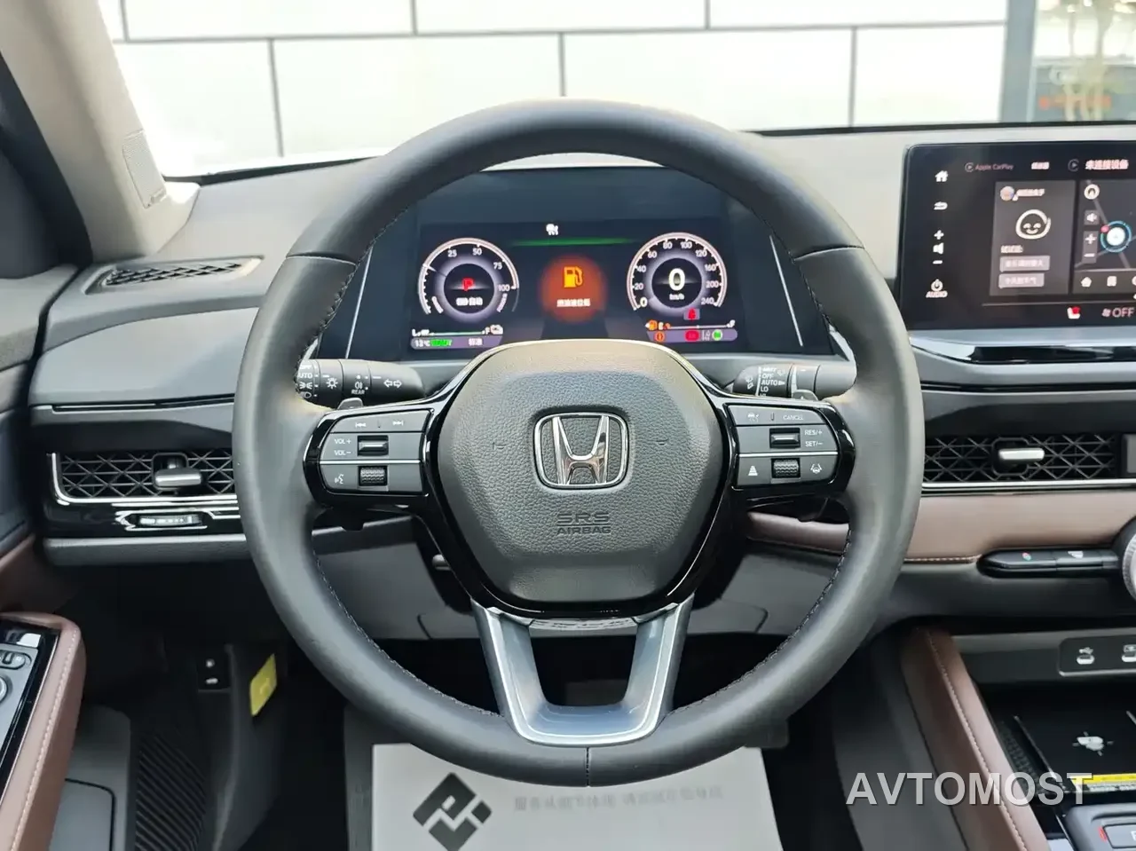 Honda Inspire Hybrid 2023 e:PHEV Premium Edition — фото 10