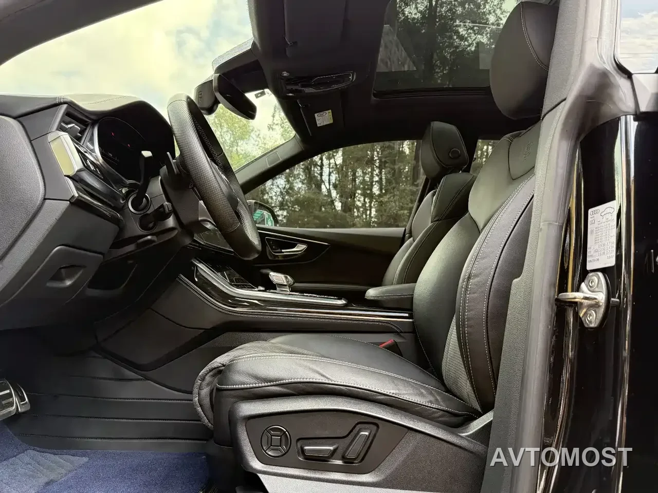 Audi Q8 2021 Model 55 TFSI Premium Dynamic — фото 10