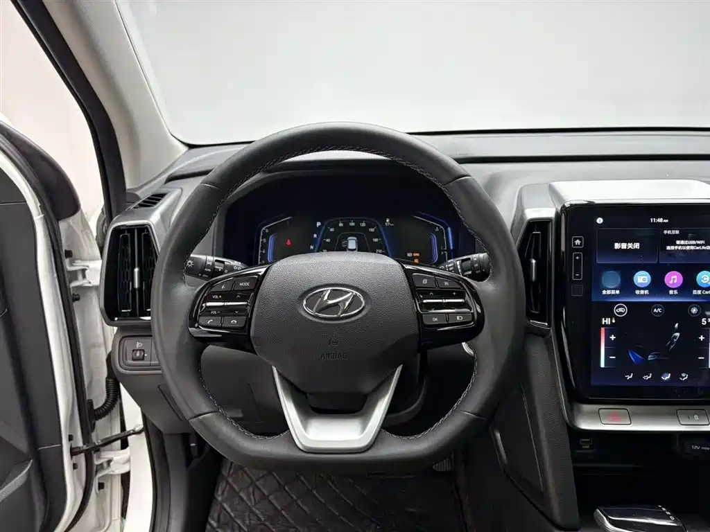 Hyundai Beijing Hyundai ix35 2021 2.0L Automatic 2WD GLS Leading Edition — фото 3