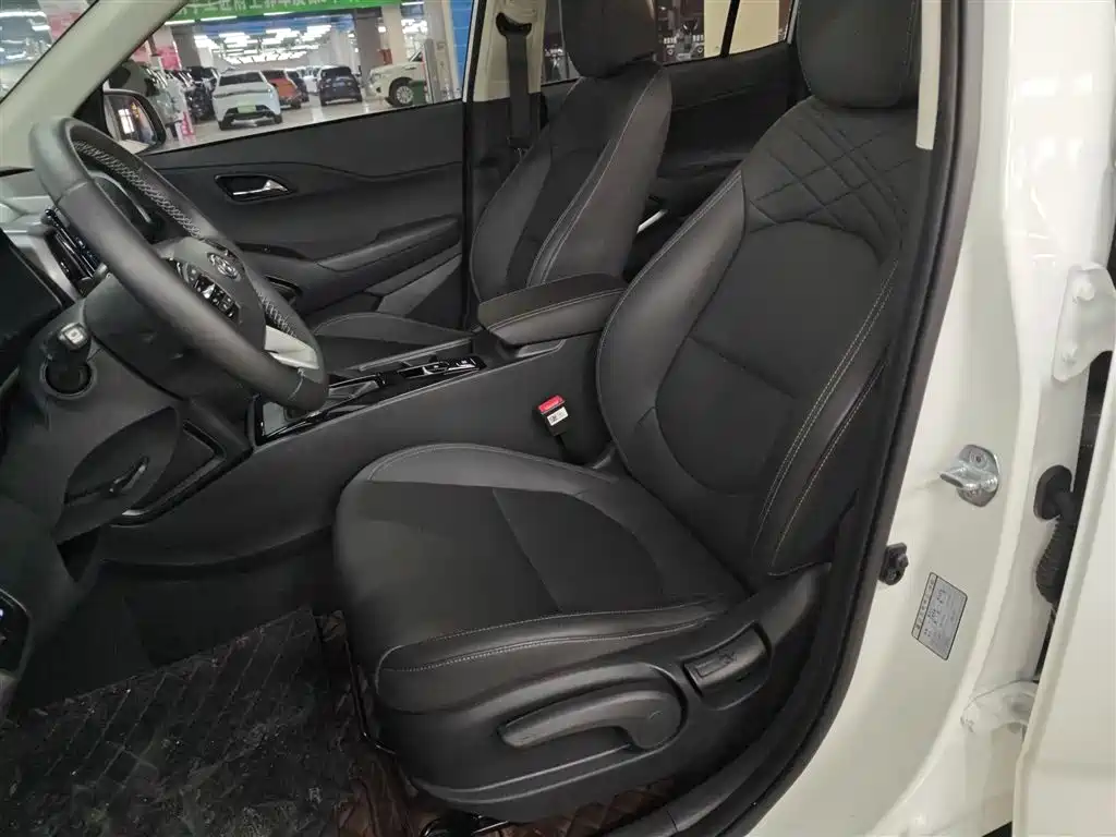 Hyundai Beijing Hyundai ix35 2021 2.0L Automatic 2WD GLS Leading Edition — фото 8