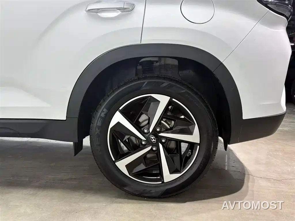 Hyundai Beijing Hyundai ix35 2021 2.0L Automatic 2WD GLS Leading Edition — фото 17