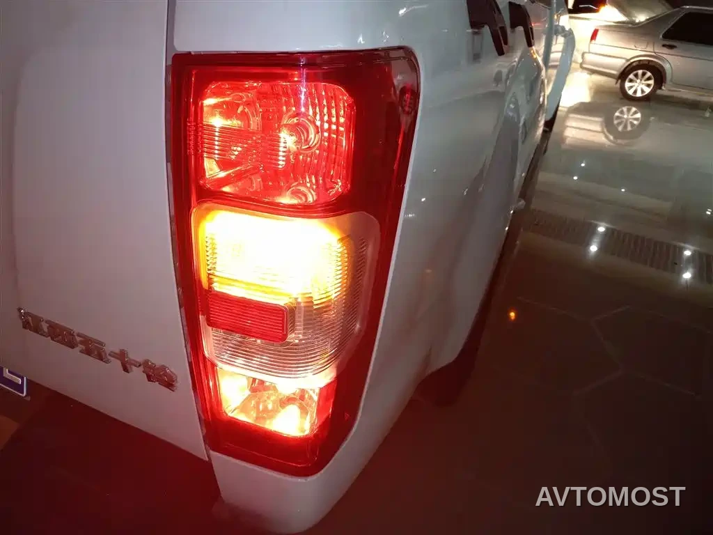 Isuzu Ruimai 2022 2.8T Classic Diesel 2WD Comfort Long Wheelbase JE493ZLQ6E — фото 8