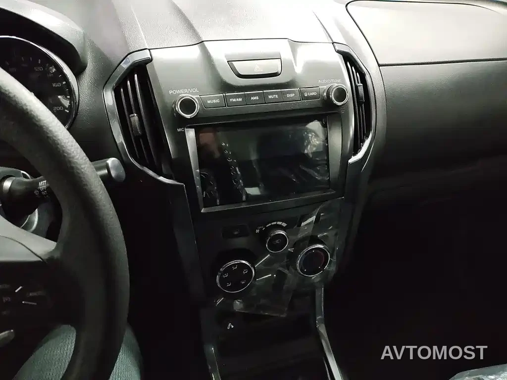 Isuzu TAGA Daka 2021 3.0T Diesel Manual 2WD Luxury Long Wheelbase 4KH1CT6H1 — фото 5