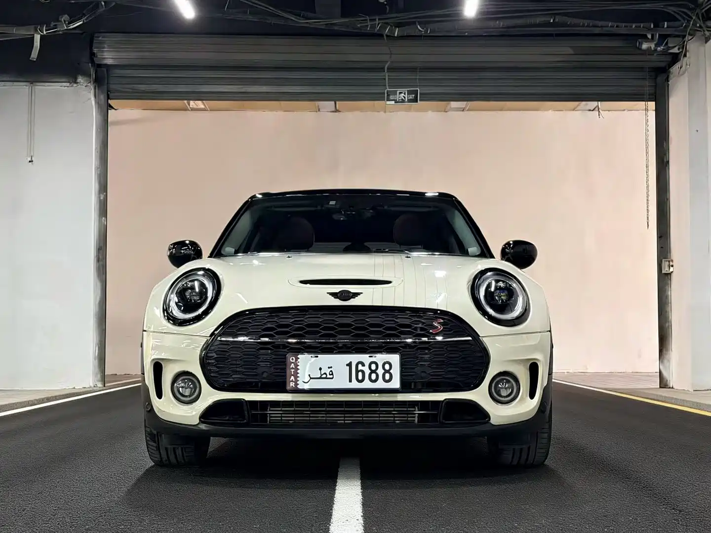 MINI CLUBMAN 2023 2.0T COOPER S Connoisseur — фото 2