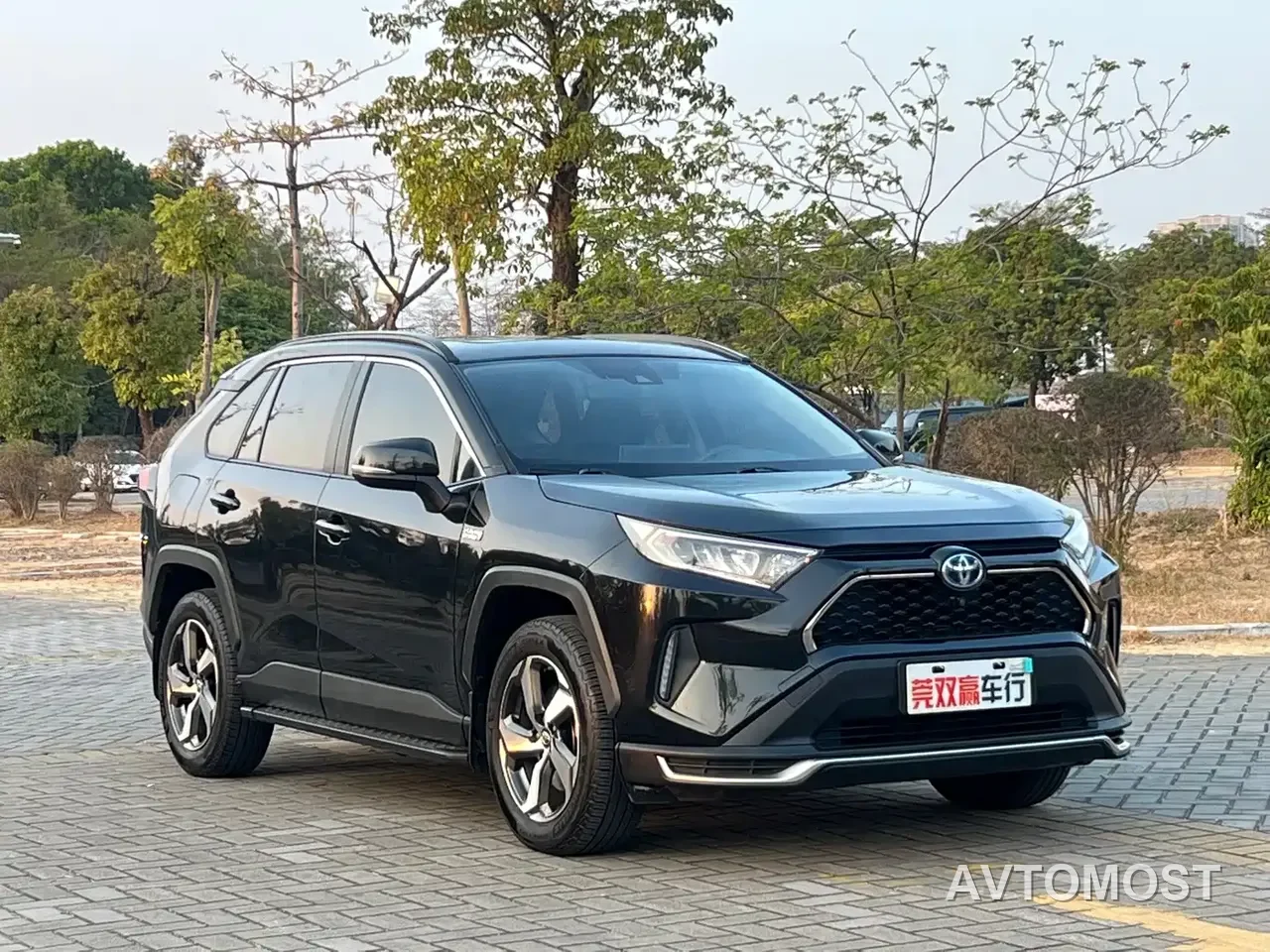 Toyota RAV4 Rongfang Dual Engine E+ 2022 2.5L 2WD Elite Pro — фото 3