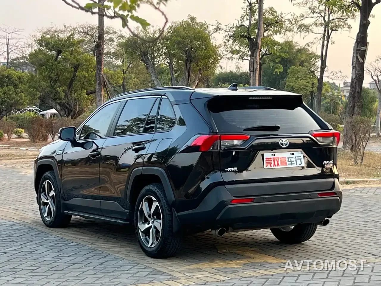 Toyota RAV4 Rongfang Dual Engine E+ 2022 2.5L 2WD Elite Pro — фото 5