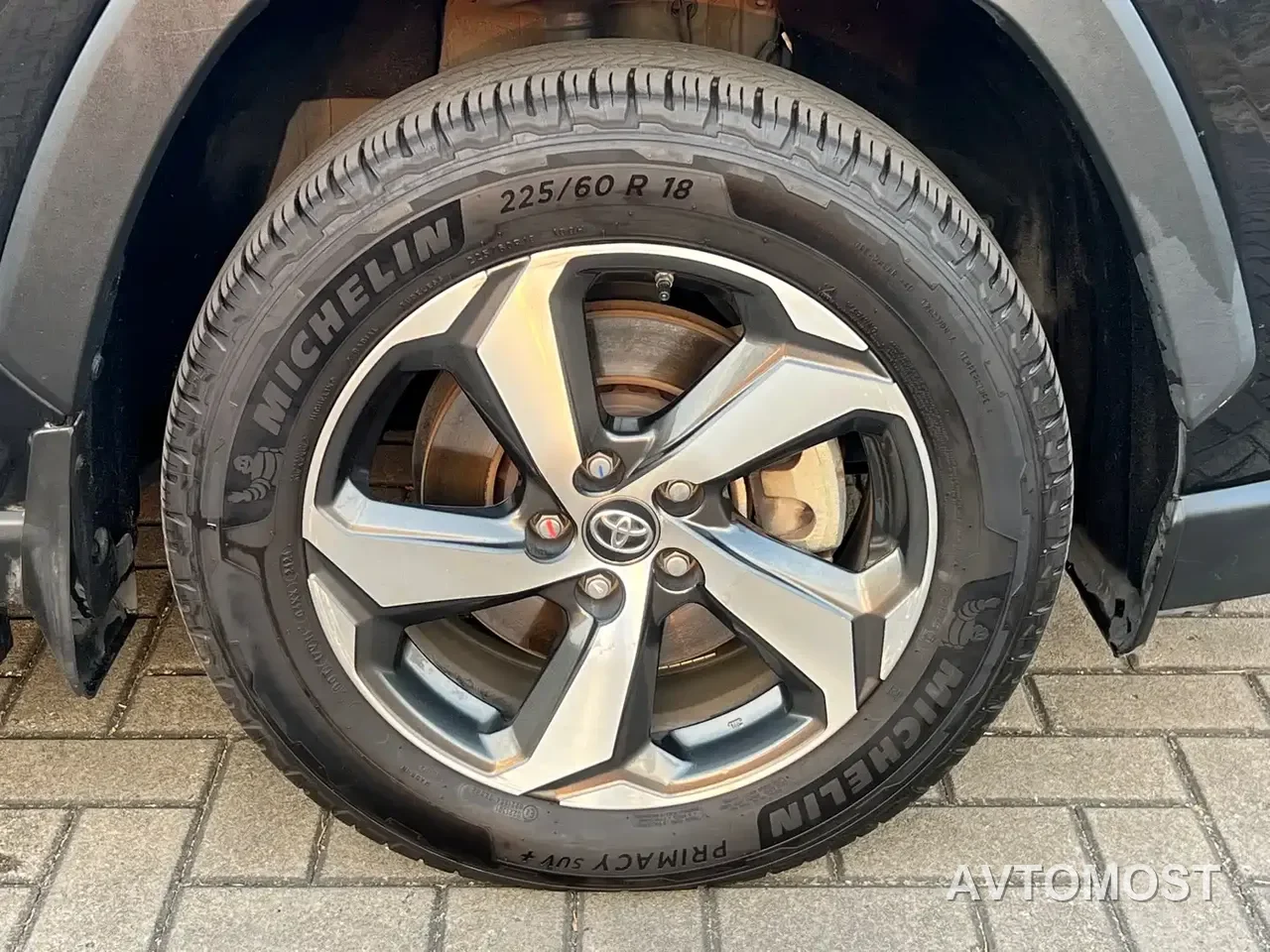 Toyota RAV4 Rongfang Dual Engine E+ 2022 2.5L 2WD Elite Pro — фото 20