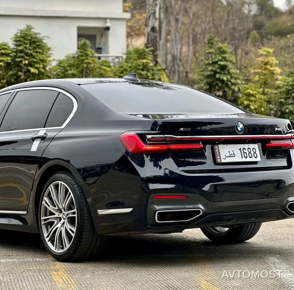 BMW 7 Series 2021 Model 740Li xDrive Executive Luxury Package — фото 8
