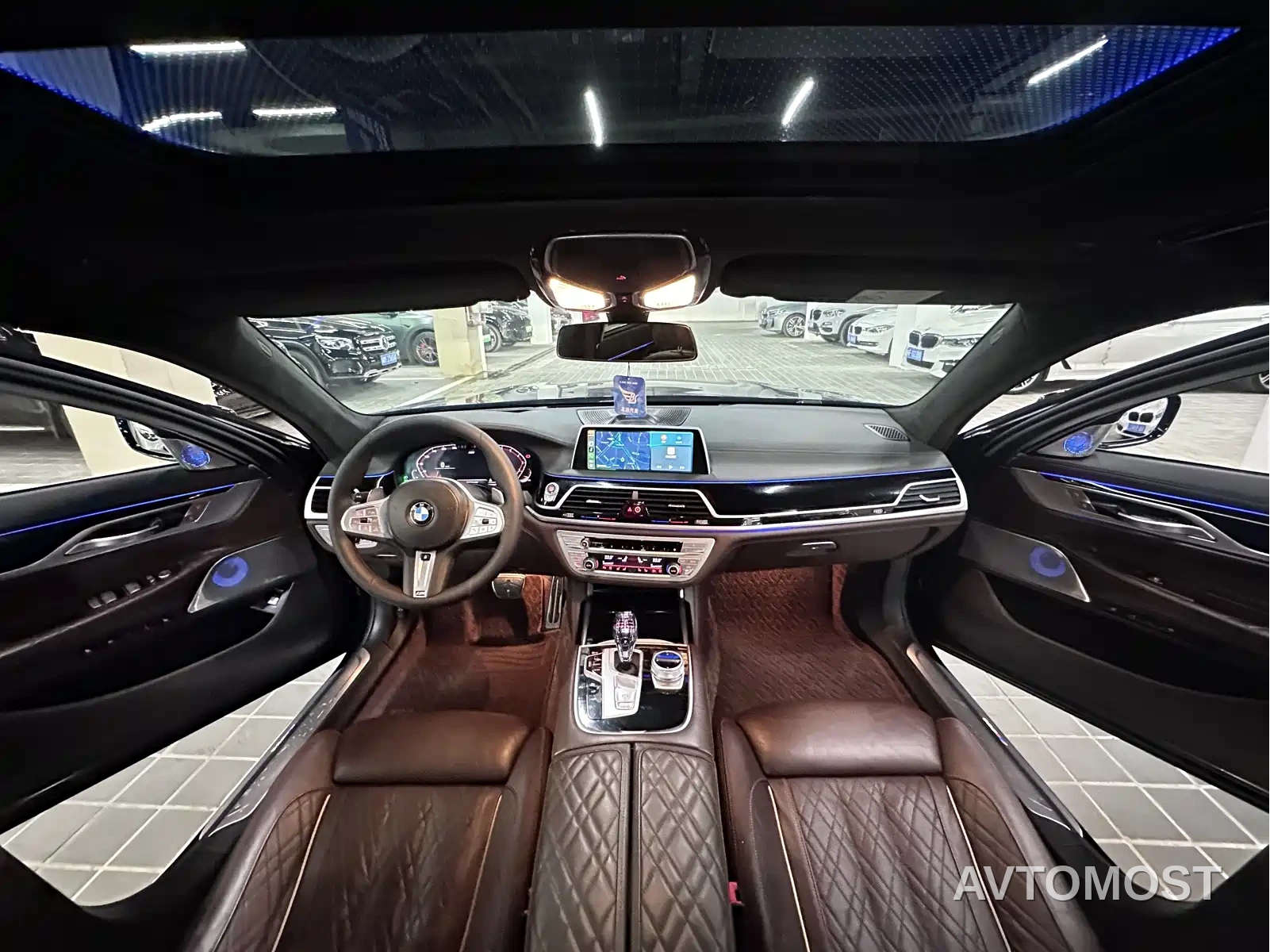 BMW 7 Series 2021 Model 740Li xDrive Executive Luxury Package — фото 10