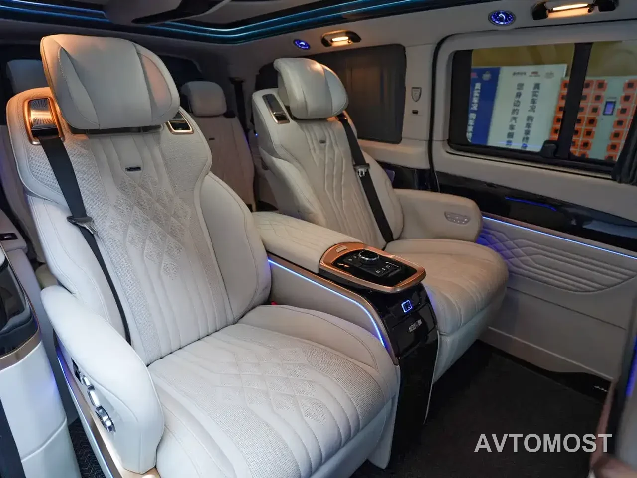 Lorinser VS Series 2024 VS600MX Gulfstream·7-Seater — фото 13