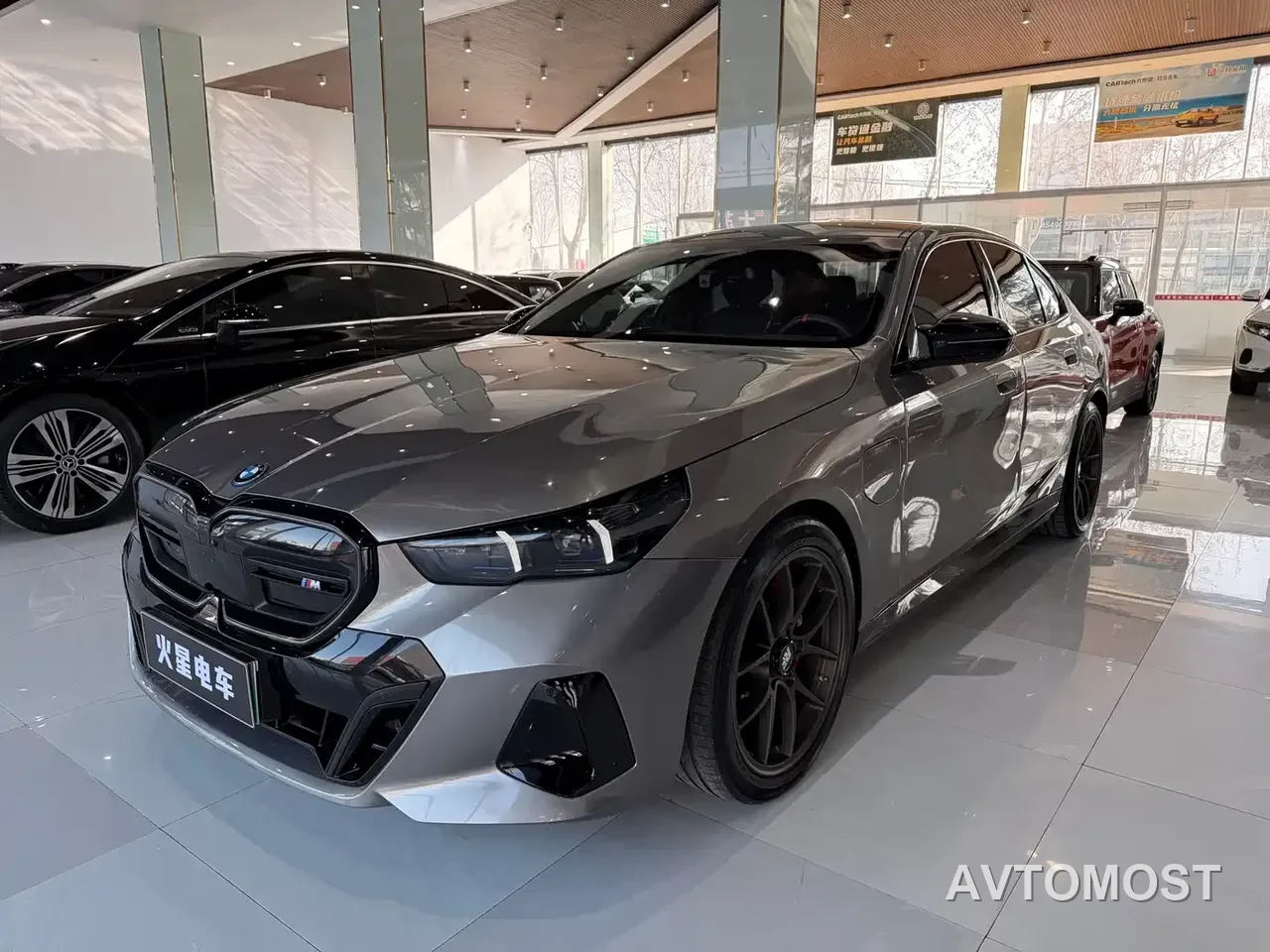 BMW i5 M60 2024 xDrive M60 — фото 15