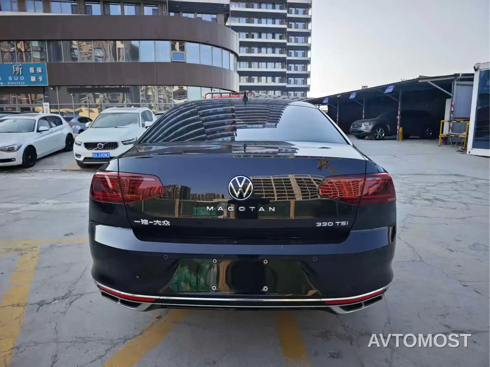 Volkswagen Magotan 2023 2 Million Units Anniversary Edition 330TSI DSG Leading Type — фото 5
