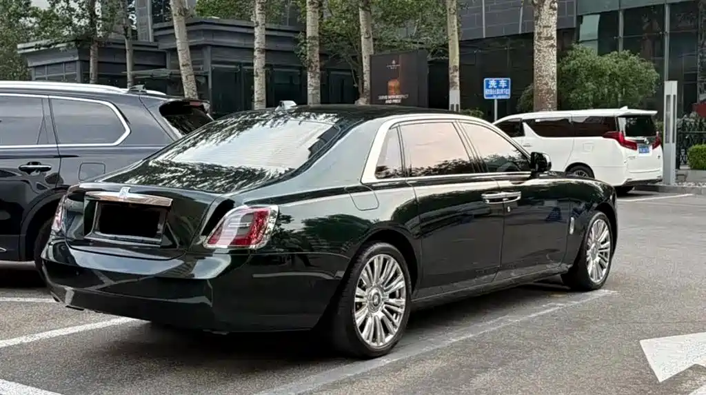 Rolls-Royce Ghost 2021 6.7T Long Wheelbase — фото 4