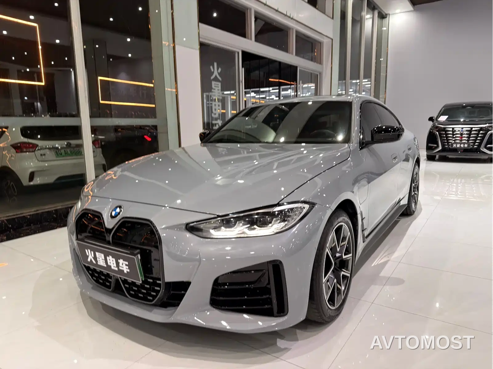 BMW i4 2023 eDrive40 — фото 1