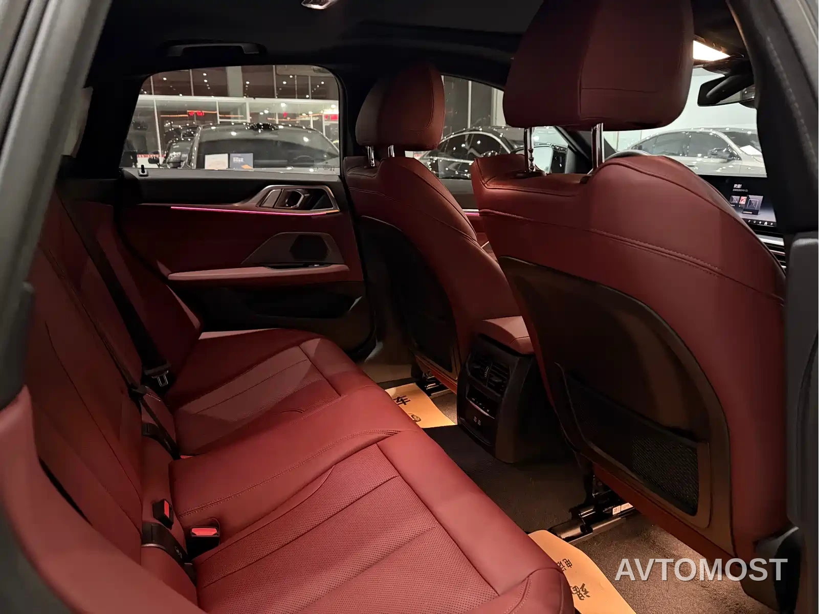 BMW i4 2023 eDrive40 — фото 10