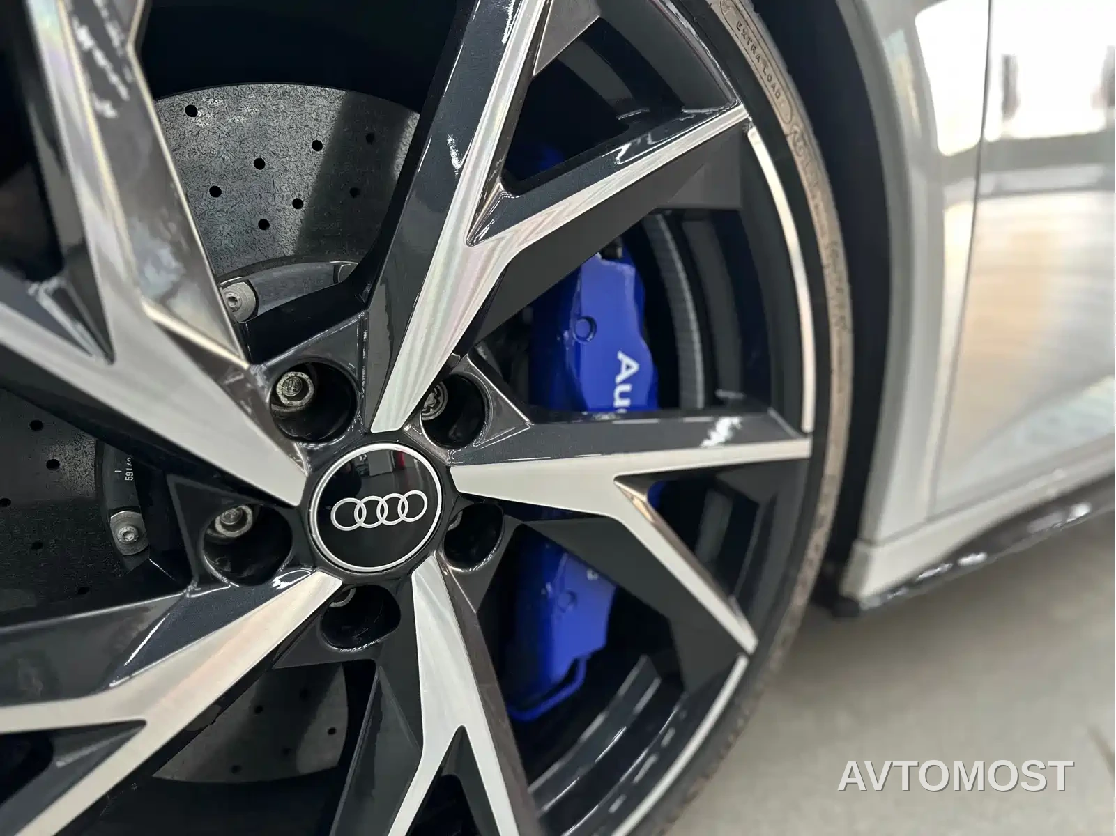 Audi R8 2022 V10 Coupe Performance — фото 21