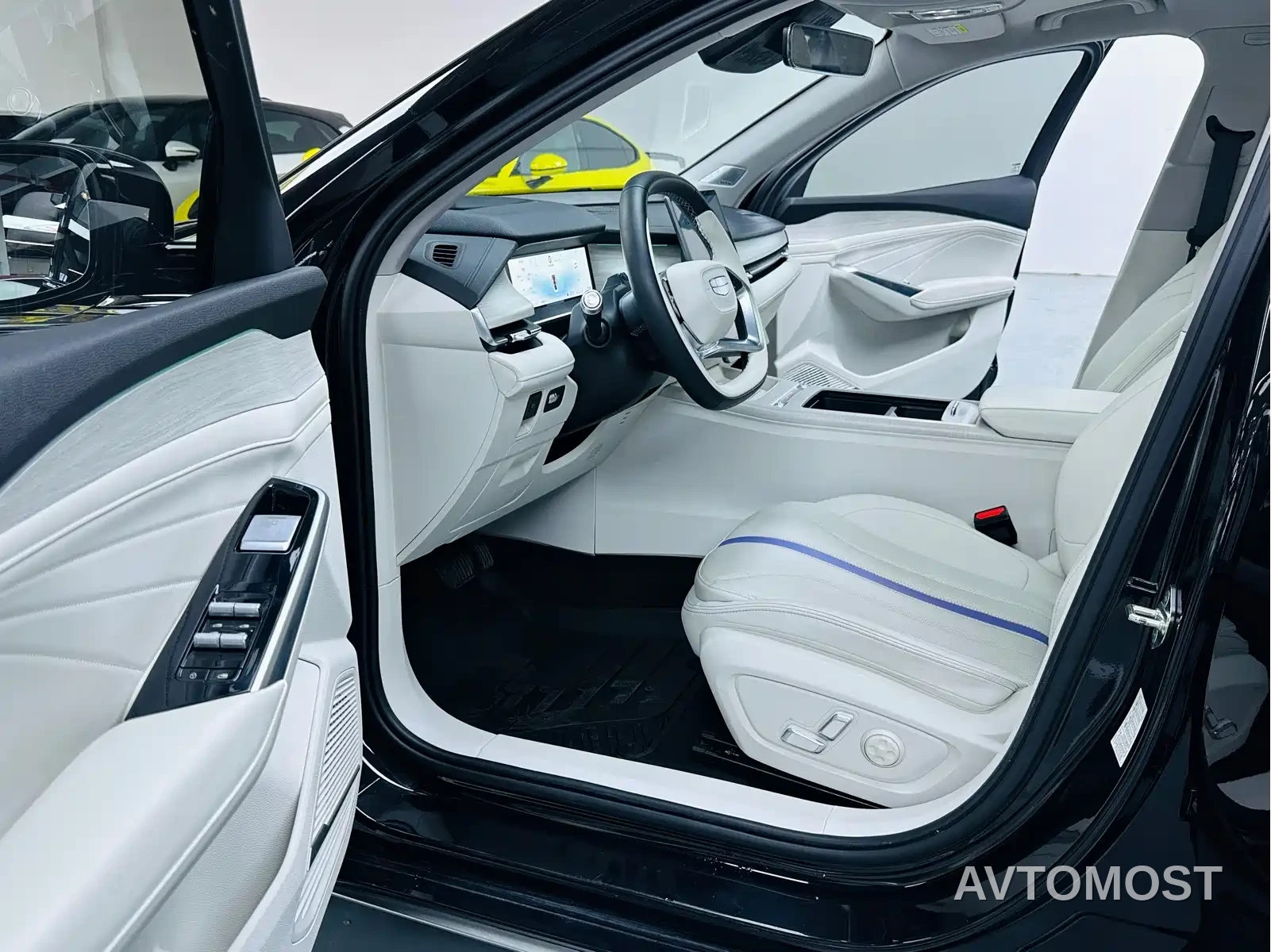 Geely Xing Rui 2024 Zhiqing 1.5TD Celestial Palace Edition — фото 4