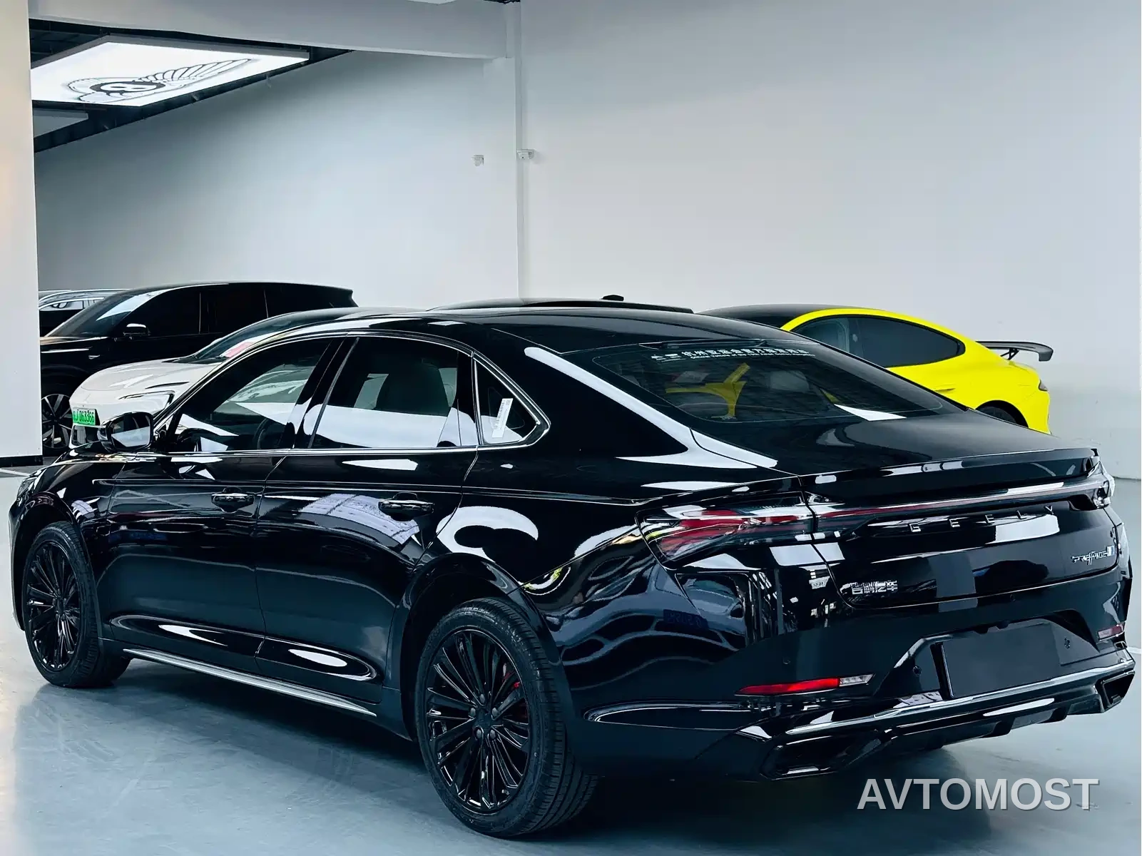 Geely Xing Rui 2024 Zhiqing 1.5TD Celestial Palace Edition — фото 13