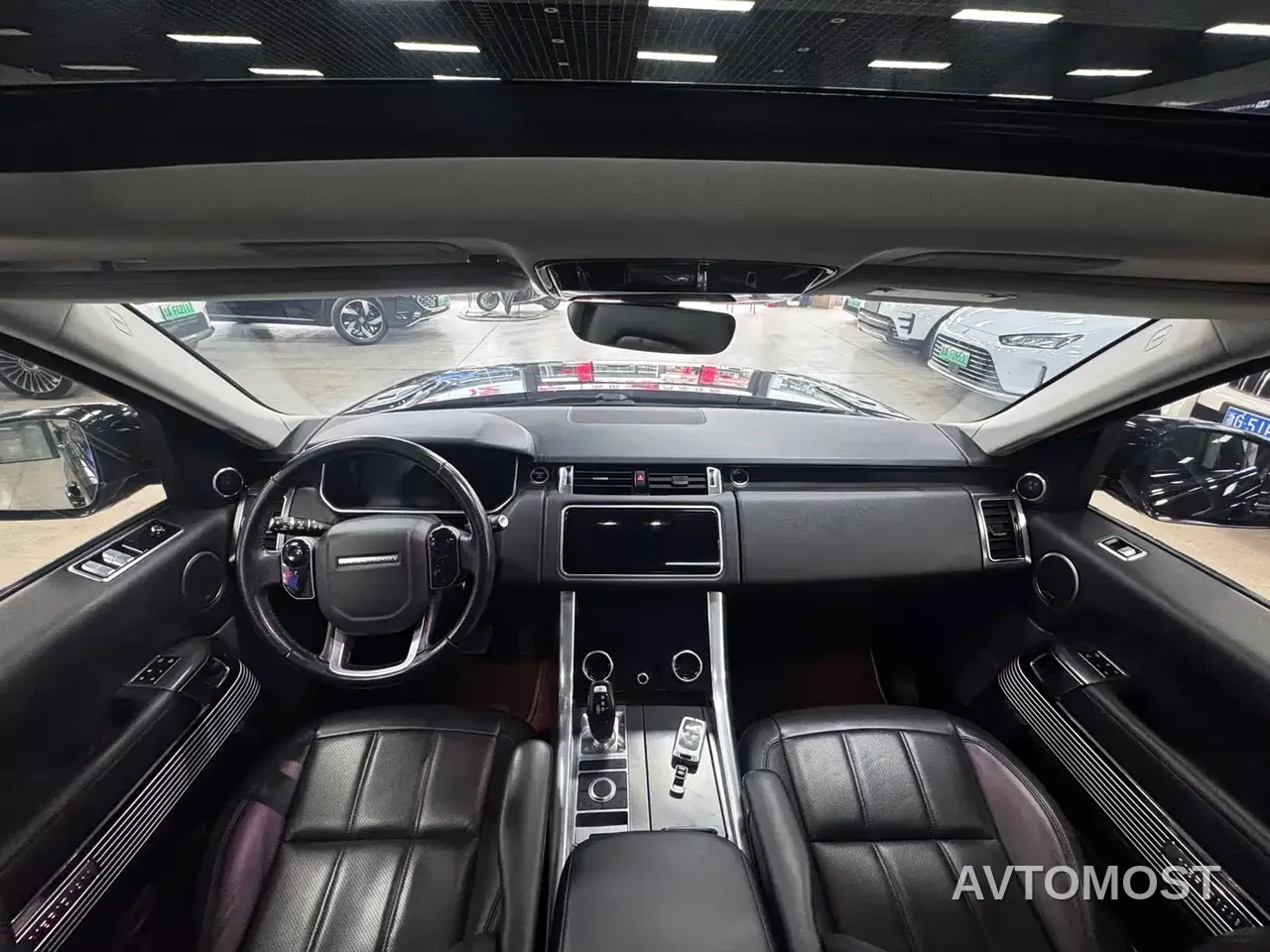 Land Rover Range Rover Sport PHEV 2022 P400e SE — фото 15