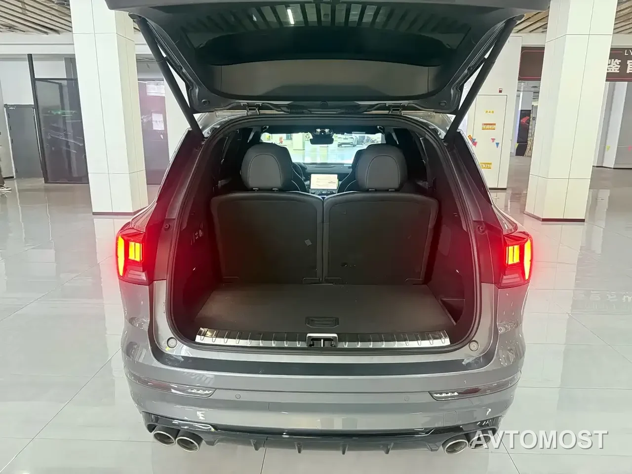 Lynk & Co 09 EM-P 2021 2.0T PHEV Halo 6-seater — фото 8