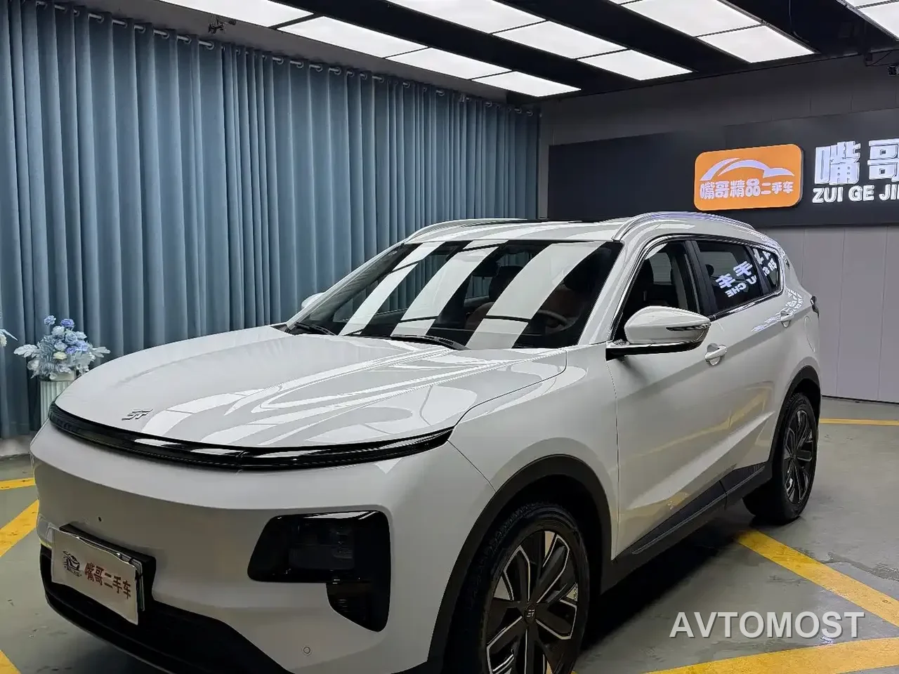 Jetour Shanhai L7 2024 1.5T 120km ULTRA 5-seater — фото 1