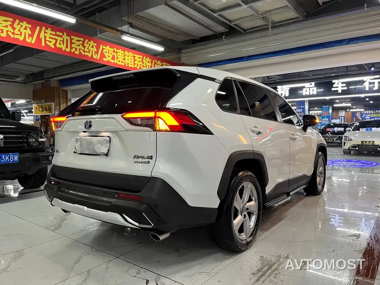 Toyota RAV4 Rongfang 2020 Hybrid 2.5L E-CVT 2WD Elite Edition — фото 5