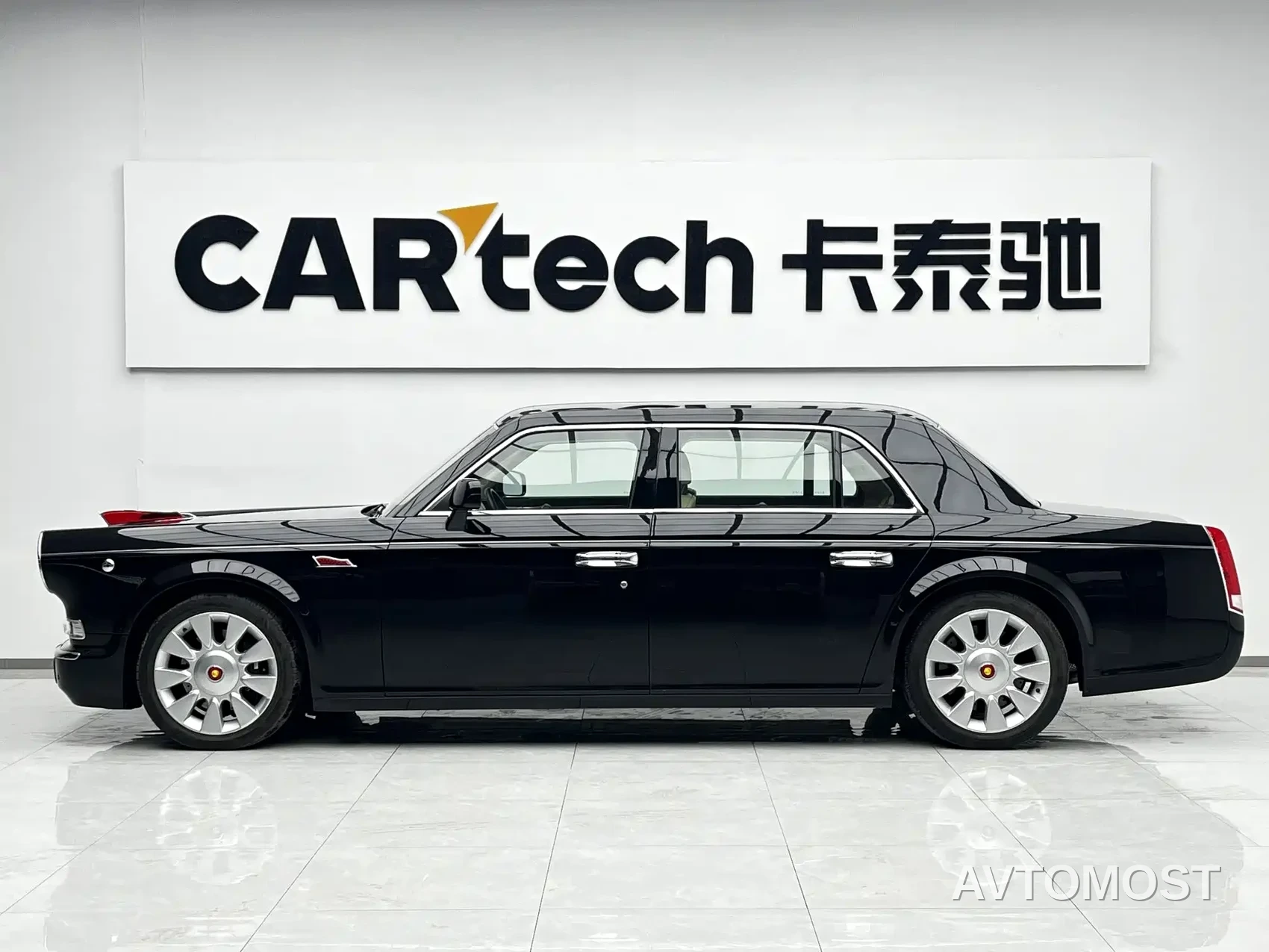 Hongqi National Gift 2014 6.0L Prestige Edition — фото 2