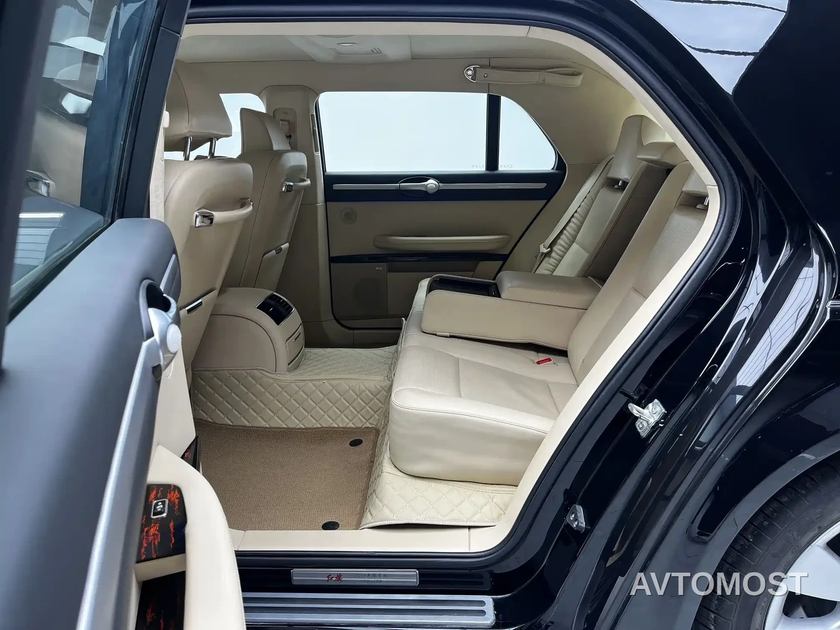 Hongqi National Gift 2014 6.0L Prestige Edition — фото 7