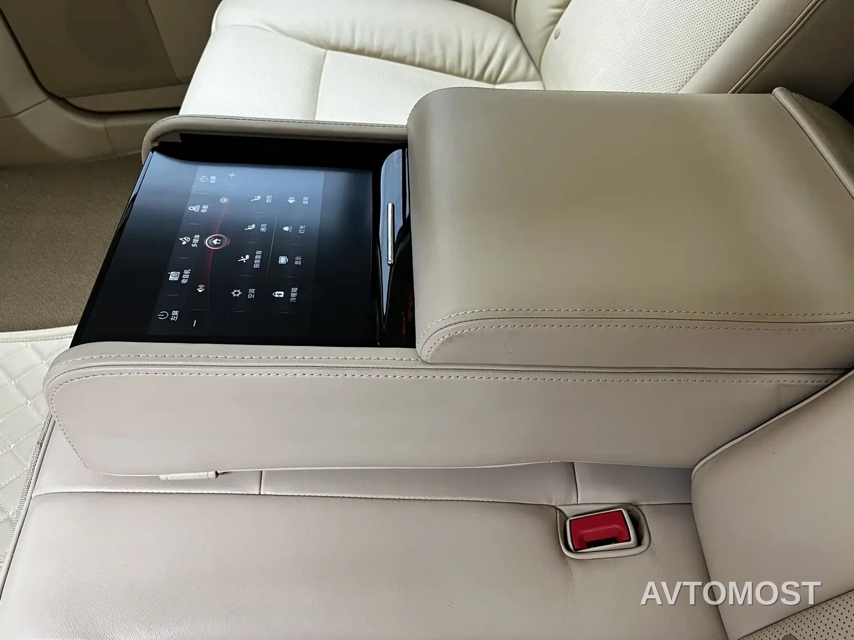 Hongqi National Gift 2014 6.0L Prestige Edition — фото 12