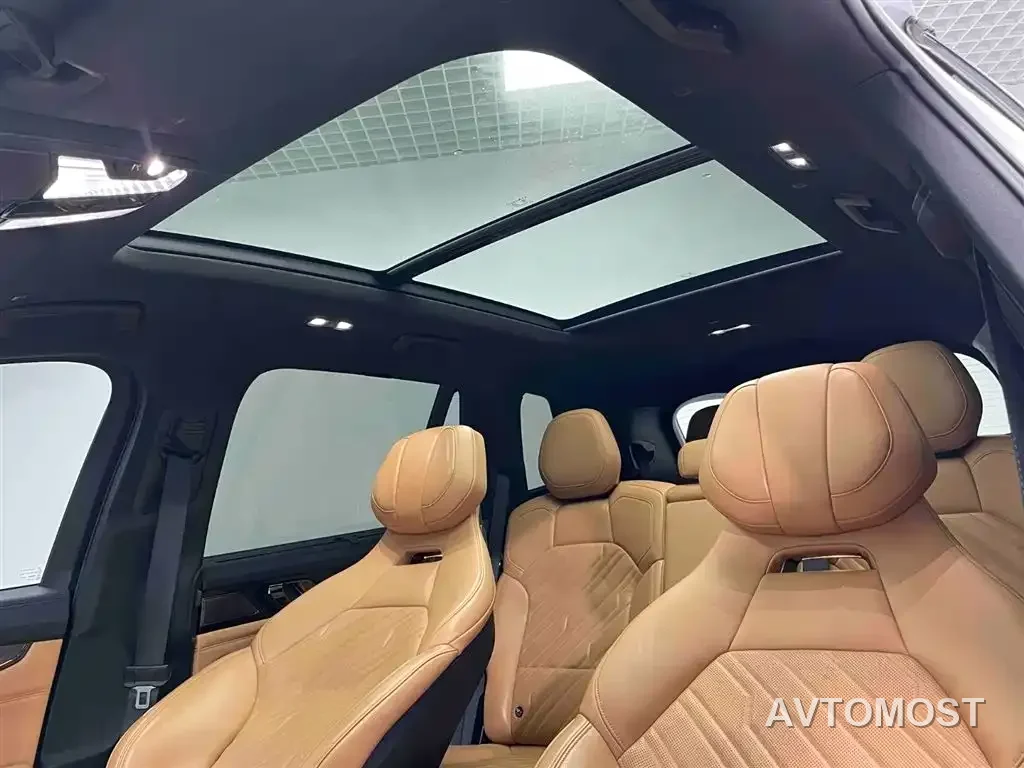 Lynk & Co 09 2021 2.0T Halo 7-seater — фото 14