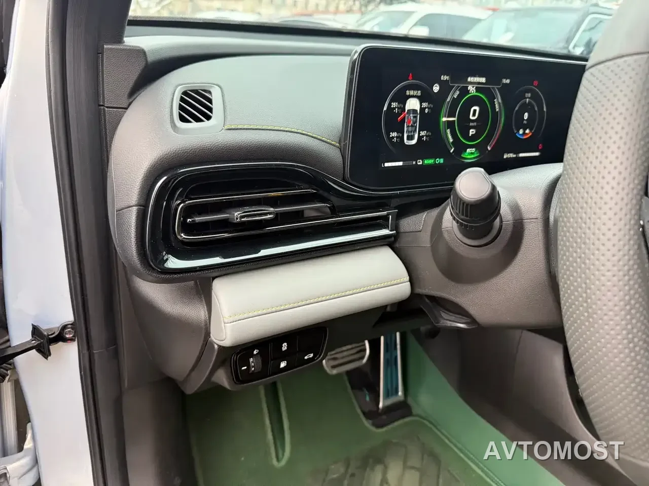 GAC Trumpchi Emkoo 2023 Shadow Leopard H Smart Hybrid — фото 5