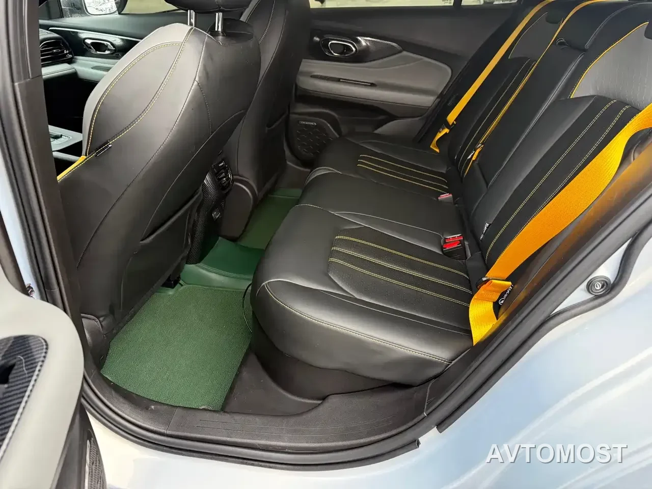 GAC Trumpchi Emkoo 2023 Shadow Leopard H Smart Hybrid — фото 7
