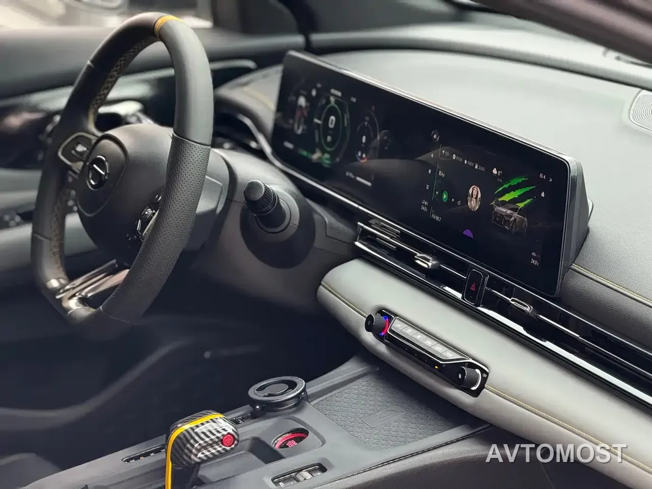 GAC Trumpchi Emkoo 2023 Shadow Leopard H Smart Hybrid — фото 14