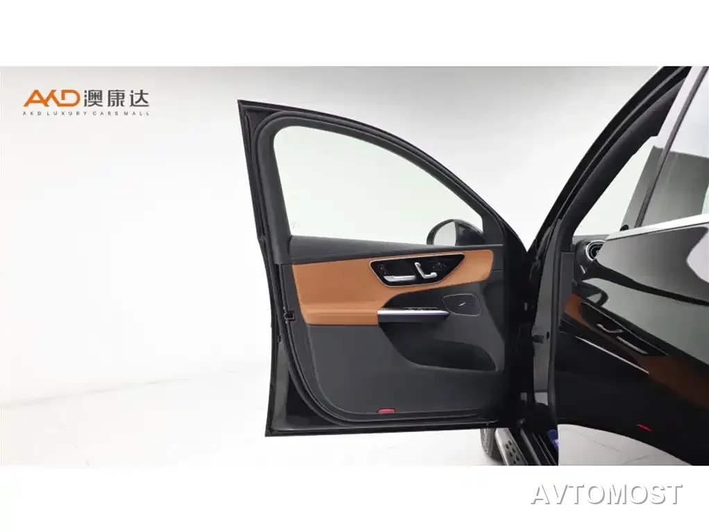 Mercedes-Benz GLC New Energy 2025 350 e L 4MATIC Collector's Edition — фото 9