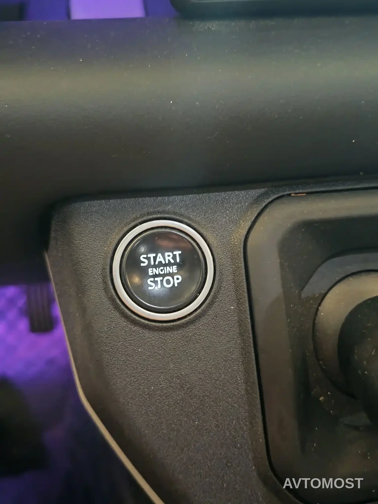 Land Rover Defender 2020 Model 110 P400 HSE — фото 13