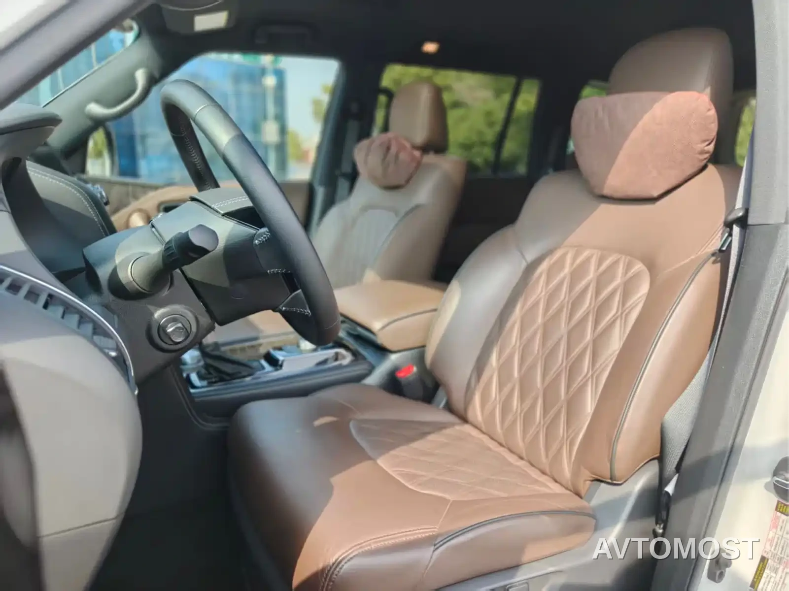 Nissan Patrol 2023 ARMADA 5.6L Armada Flagship Edition — фото 7