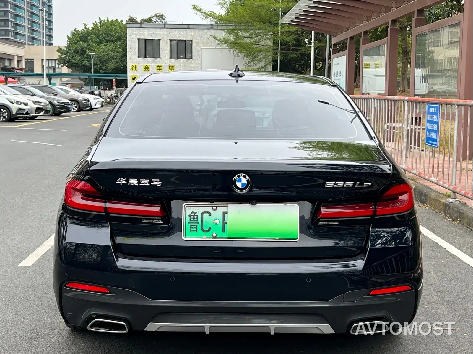 BMW 5 Series New Energy 2021 535Le M Sport Package — фото 2