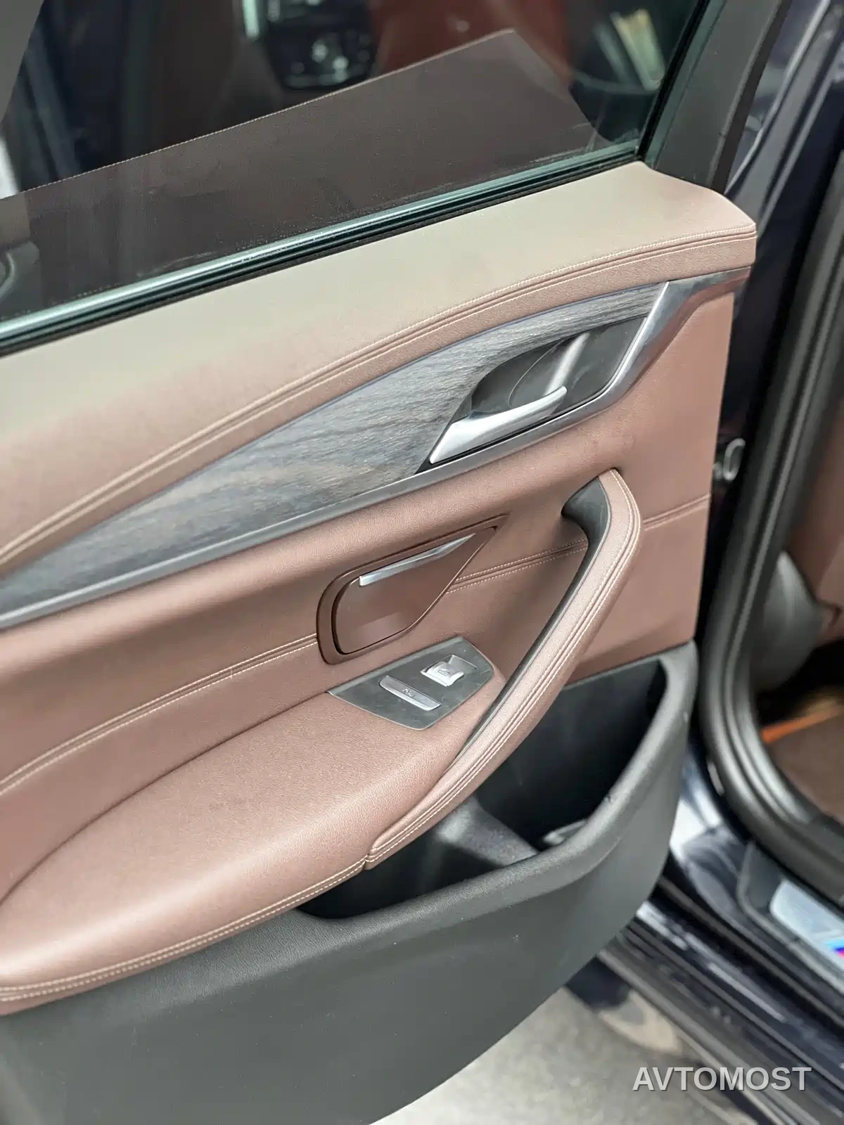 BMW 5 Series New Energy 2021 535Le M Sport Package — фото 13